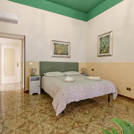 Roman Apartment * Рим