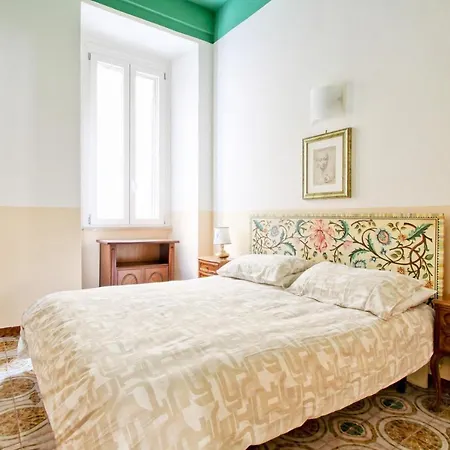 Апартаменты Roman Apartment Рим