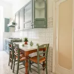 아파트 Roman Apartment 로마