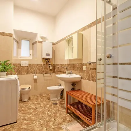 Roman Apartment Apartamento