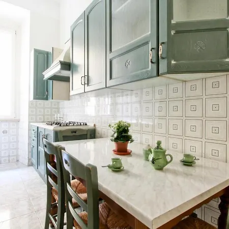 Roman Apartment Apartamento